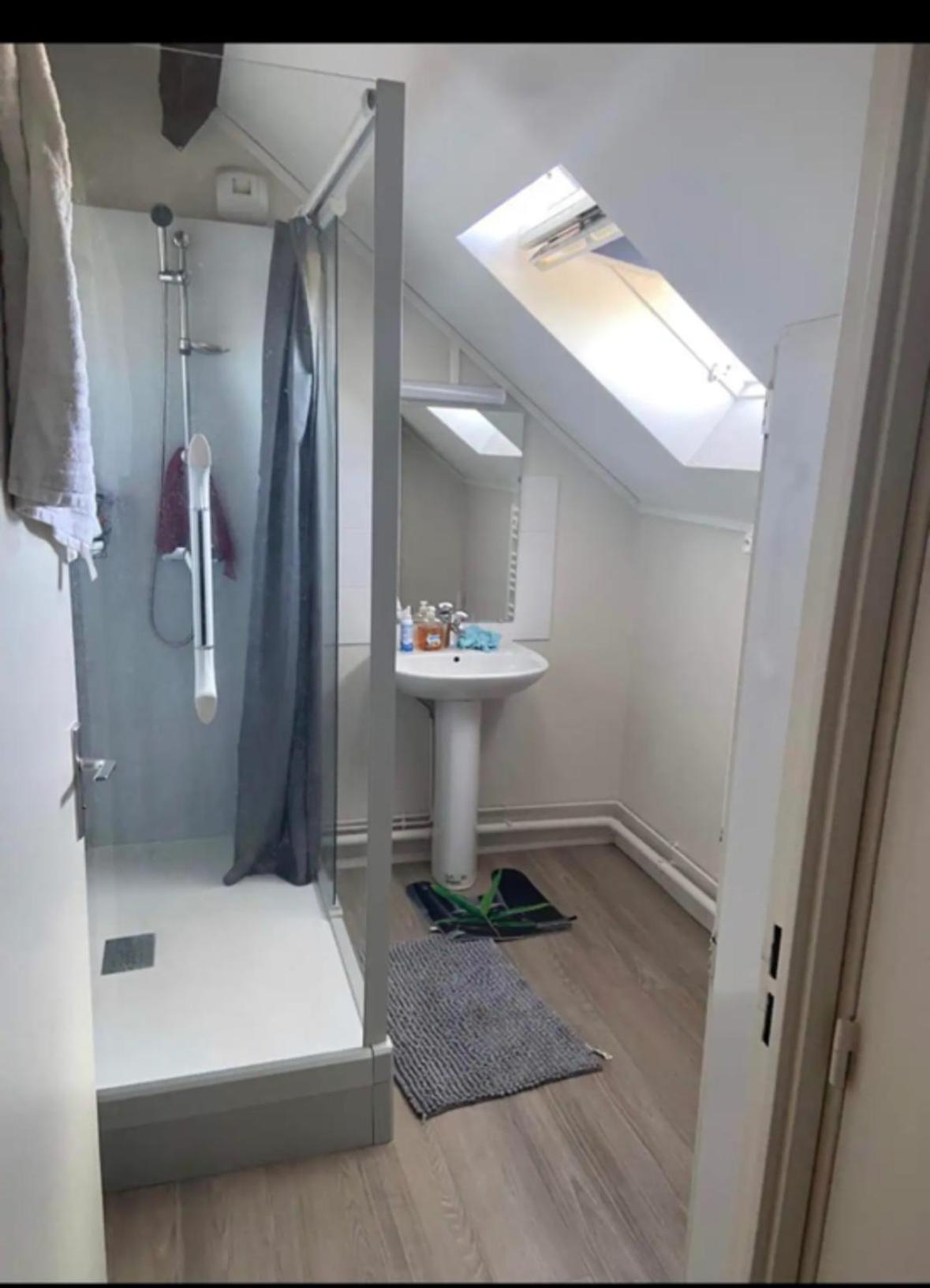 Chambre Privee Angers Exterior photo